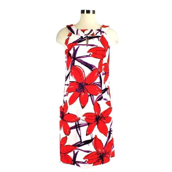 SIGNATURE BY SANGRIO Dress Sleeveless Knee Length Red Floral Round Neck Size 10 - Picture 1 of 8